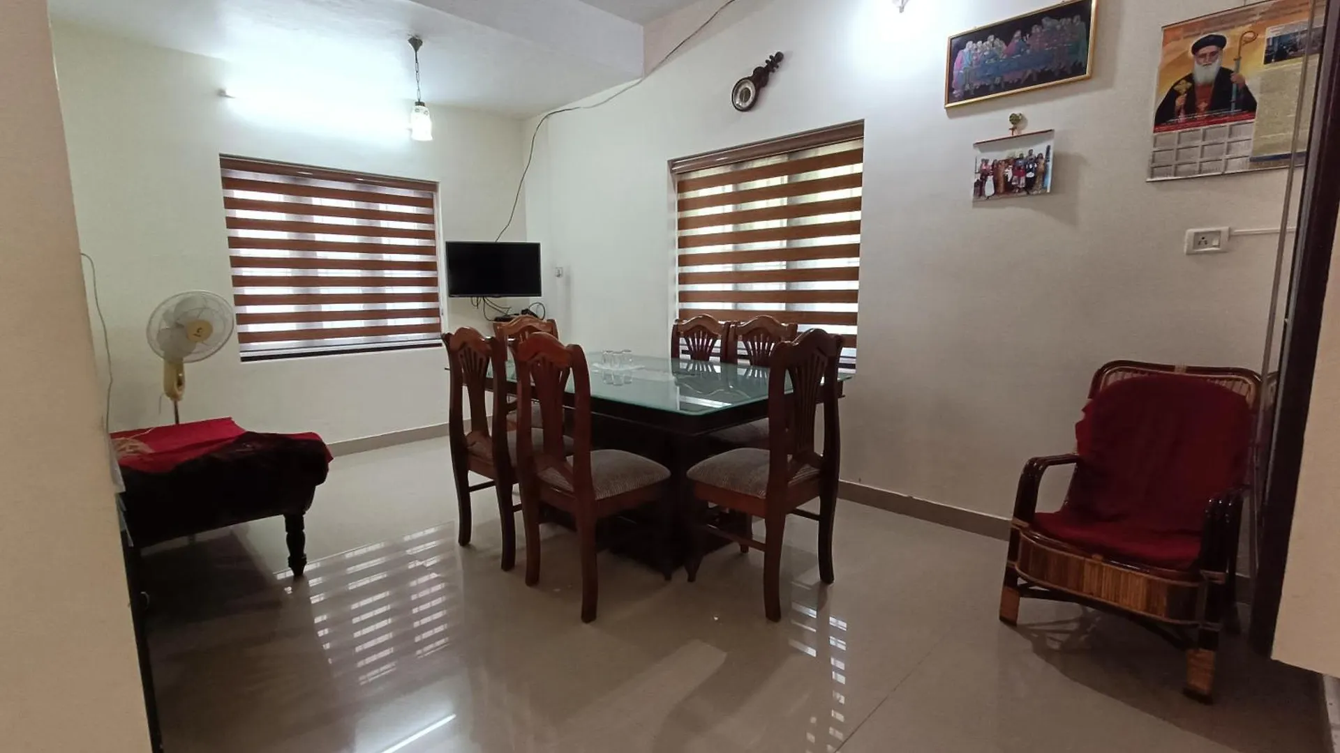 Mom'S Villa Nedumbassery